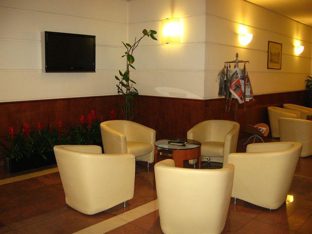 Hotel Degli Imperatori Roma Esterno foto