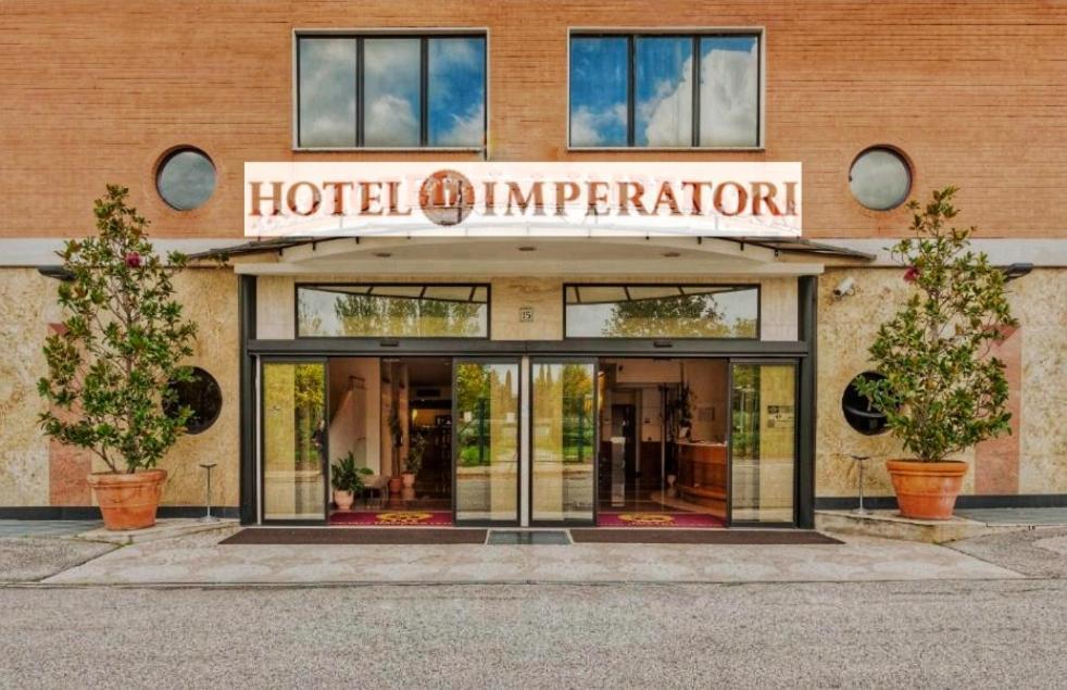 Hotel Degli Imperatori Roma Esterno foto