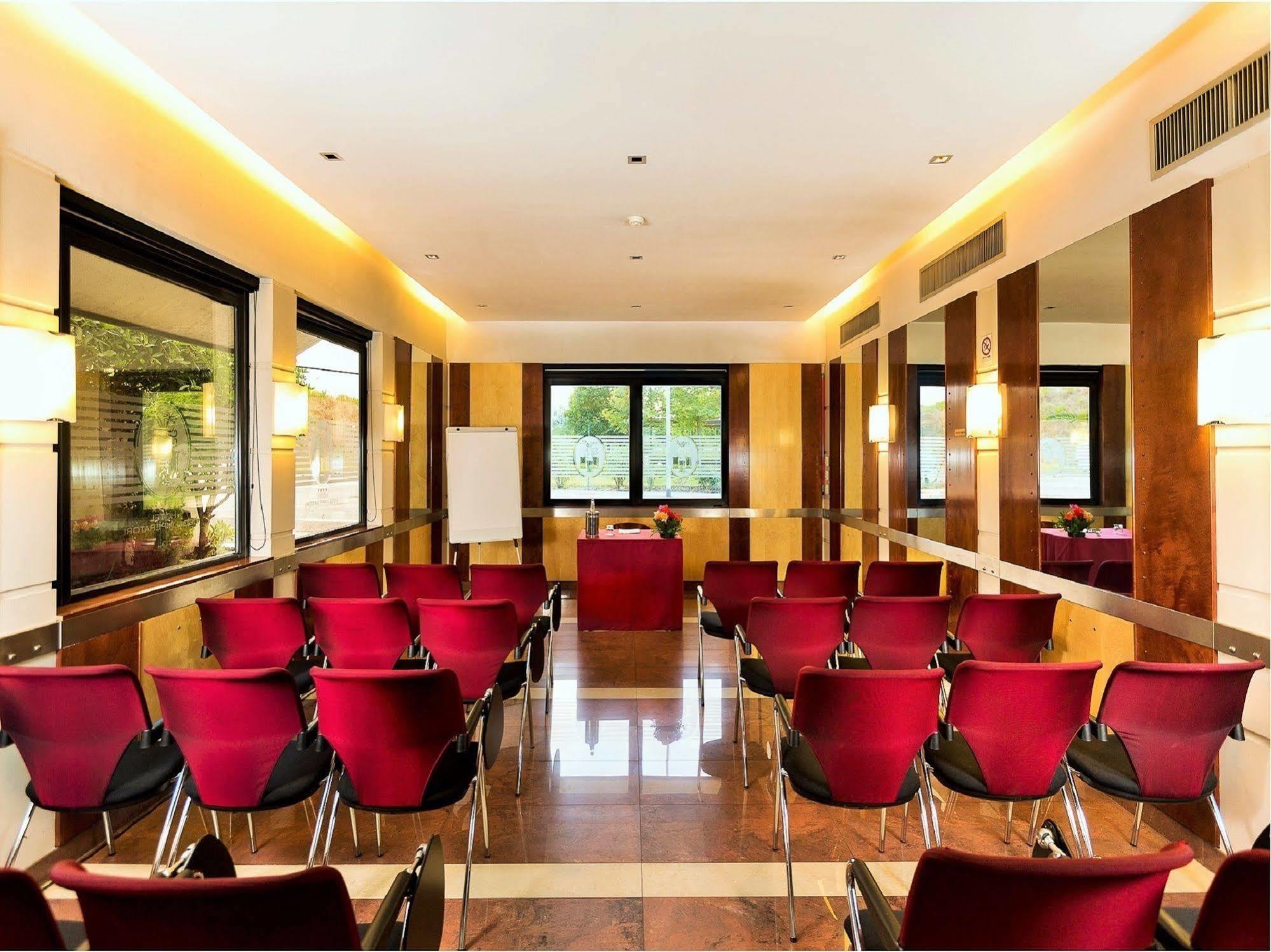Hotel Degli Imperatori Roma Esterno foto
