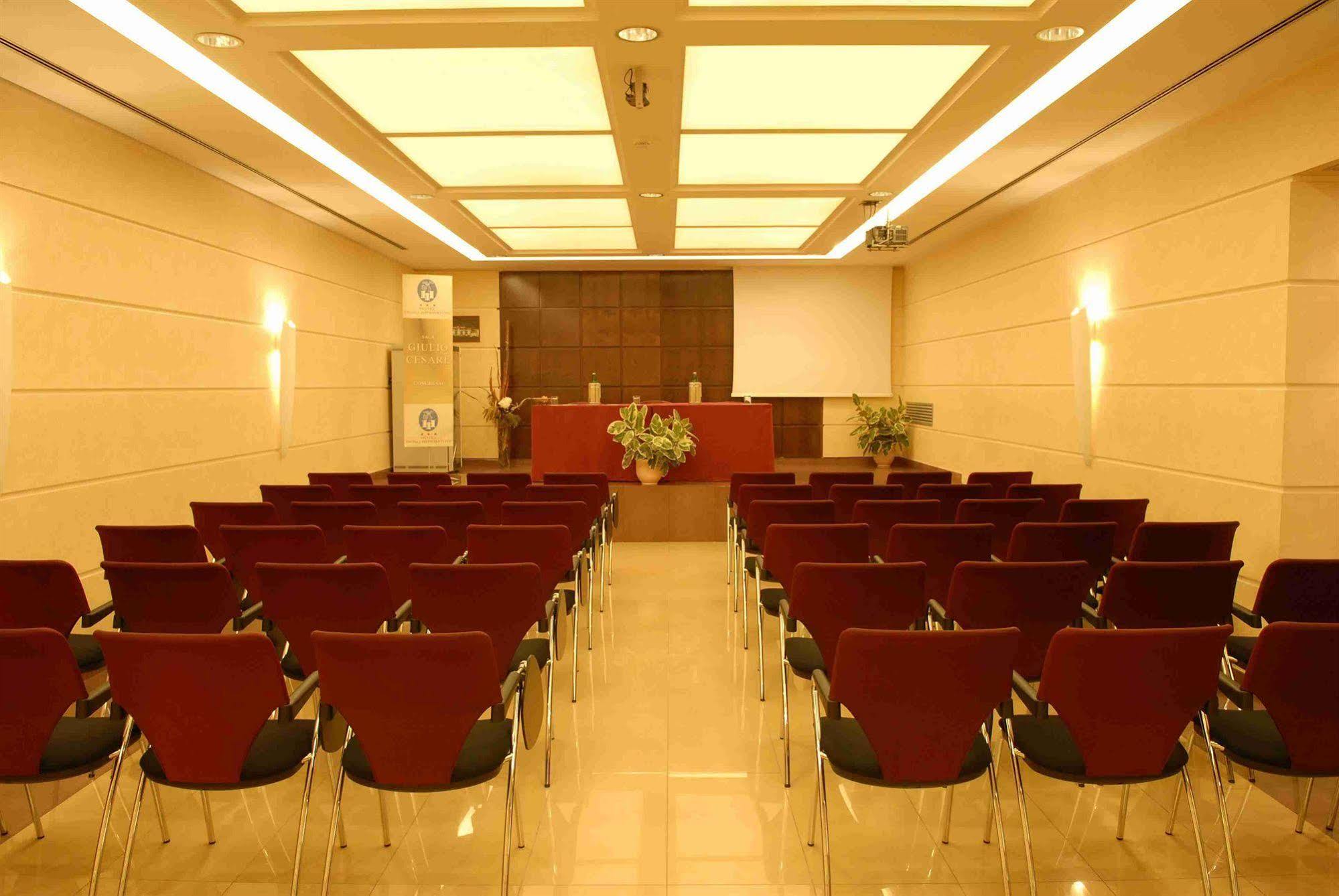 Hotel Degli Imperatori Roma Esterno foto